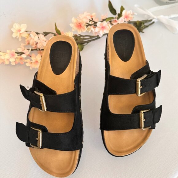 Black Platform Large Buckle Sandals, Size 9 - Picture 2 of 16